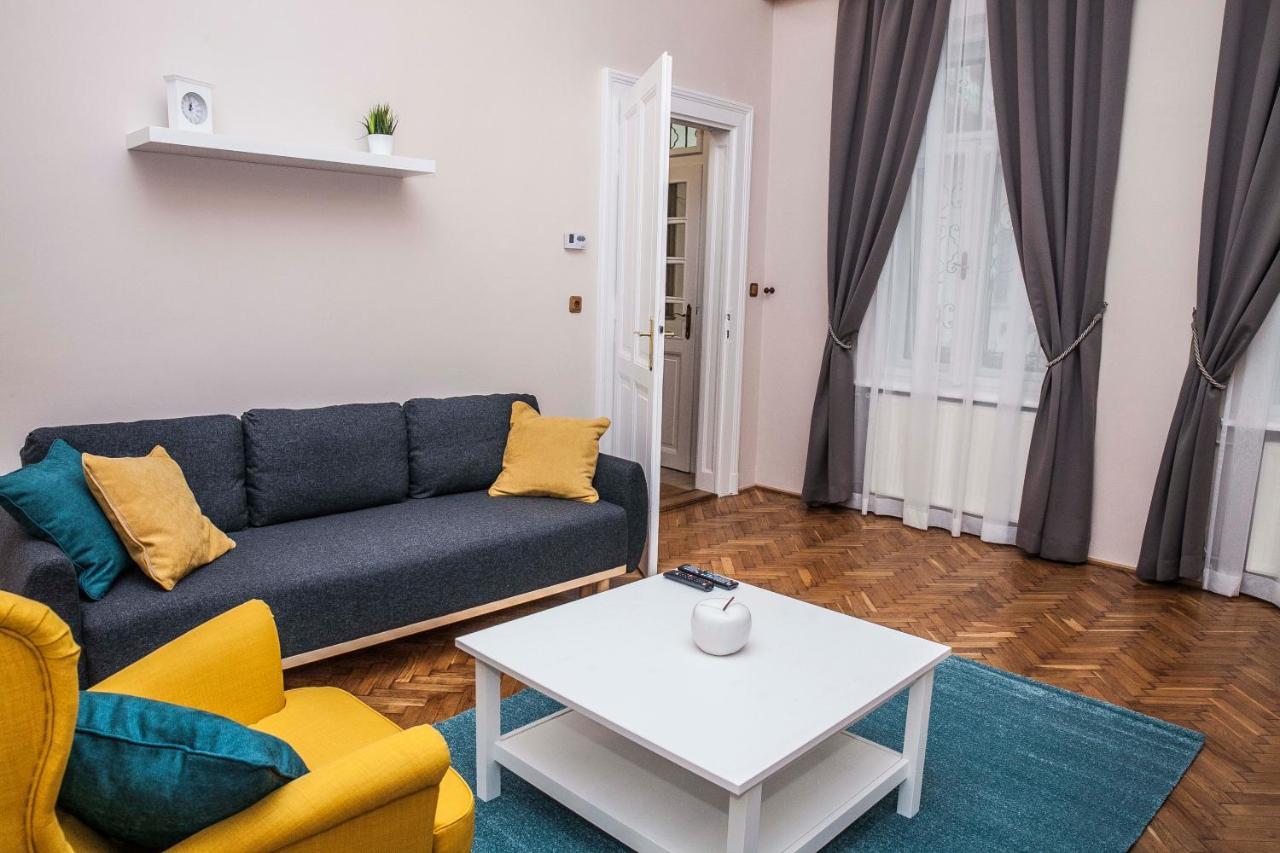 Fullmoon Apartments 1 Segedyn Zewnętrze zdjęcie