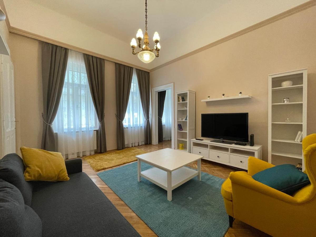 Fullmoon Apartments 1 Segedyn Zewnętrze zdjęcie
